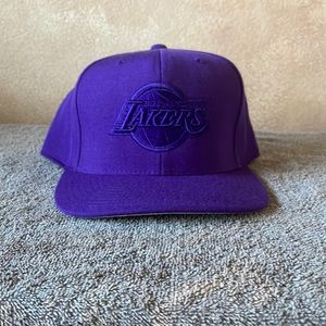 Mitchell & Ness Los Angeles Lakers Purple Hat